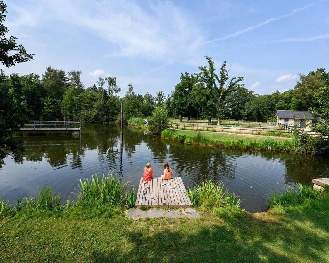 Recreatiepark De Lucht Hotel Renswoude Exterior photo