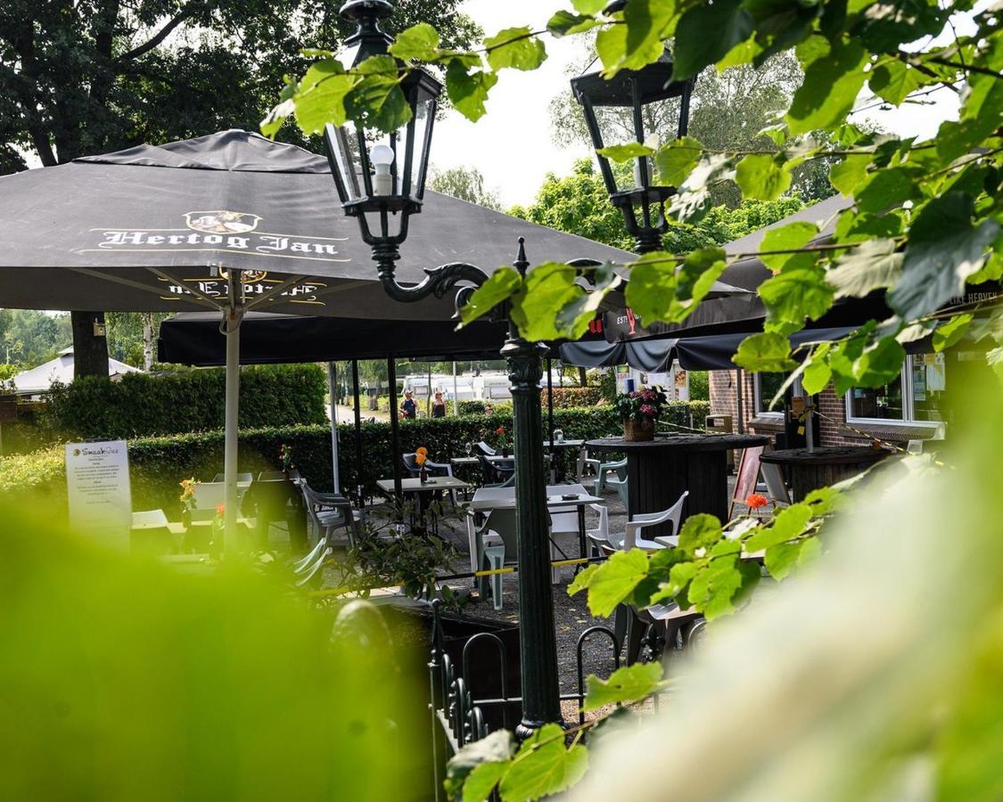 Recreatiepark De Lucht Hotel Renswoude Exterior photo
